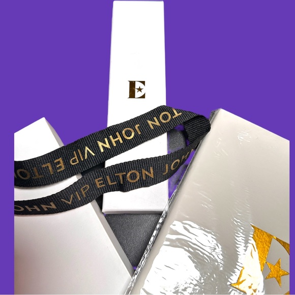ELTON JOHN FAREWELL TOUR VIP SWAG - Picture 13 of 13
